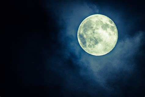 Free photo: Moon, Night Sky, Full Moon - Free Image on Pixabay - 1190101