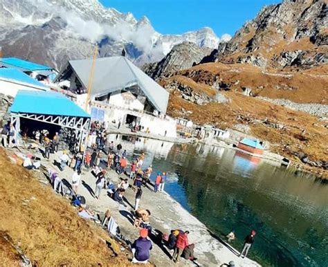 Hemkund Sahib Closed For The Winters Pioneer Edge Uttarakhand News