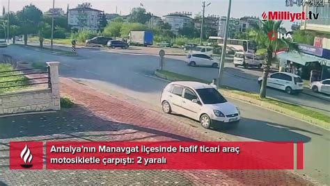 Hafif ticari araç motosikletle çarpıştı 2 yaralı Dailymotion Video