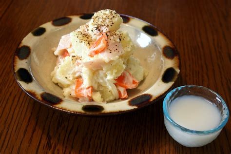 発酵食品「酒粕」の万能食材っぷりを探求してみた【カレー ラーメン ポテサラ 白和え風】 メシ通 ホットペッパーグルメ