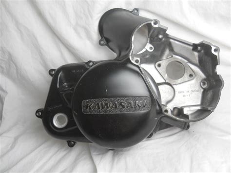 Kawasaki Nos Kx125 Rh Engine Cover Flat Black 14032 105 21 K7 Ebay