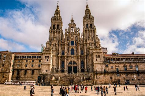 Préparez Votre Saint Jacques De Compostelle Avec Santiagoo