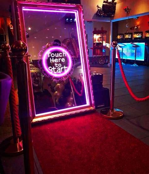 Magic Mirror Photobooth Huren 450 Voor 3 Uur Onbeperkt Printen