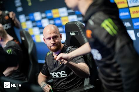 Sem Krimz Fnatic Ter Banjo E Poizon Em In Cio Na Esl Pro League S