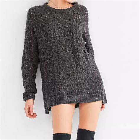 Urban Outfitters BDG Cable Knit High Low Crew Neck Depop