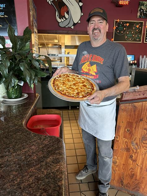 Bulldog Pizza and Grill | Duluth MN