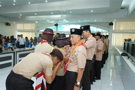 Pelepasan Kontingen Kwarcab Pramuka Dari Asahan Ke Raimuna Nasional Ke