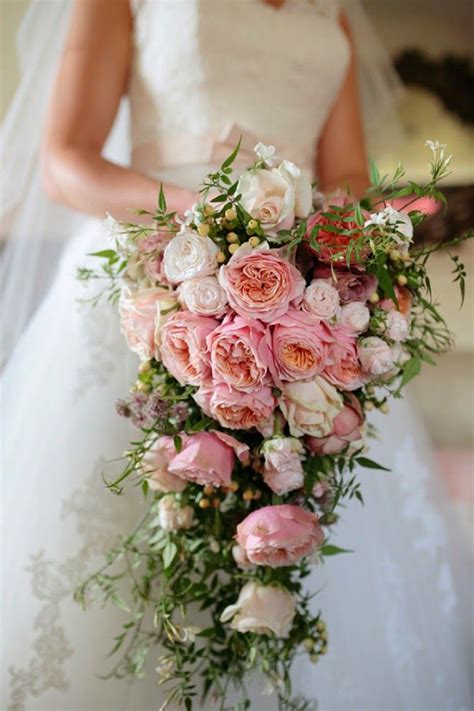 12 Stunning Wedding Bouquets 27th Edition Belle The Magazine