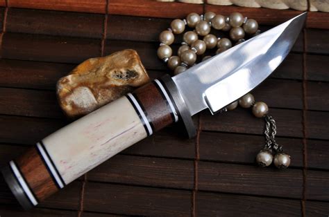 Handmade fixed blade hunting knife with sheath - Perkin