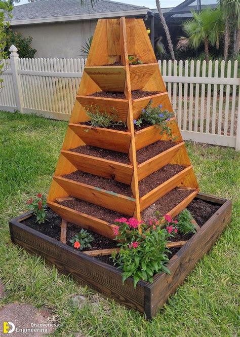 31 Spectacular Recycled Wood Pallet Garden Ideas To Diy Engineering