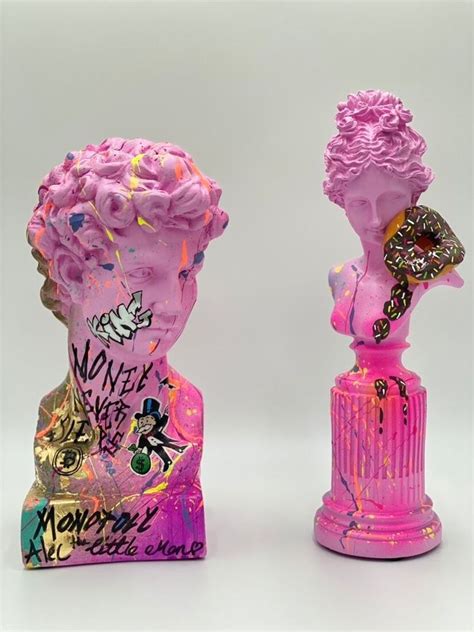 Pop Art Alec Monopoly David Sculpture, Luxury Lafayette Pink Bust Donut ...