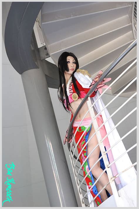 Cosplay Picture One Piece Perfect Look Boa Hancock Cosplay