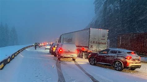 Snoqualmie Pass Reopens After Snowy Conditions Cause Multiple Spinouts