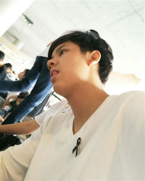 pin oleh madelai  nanon selebritas aktor aktris