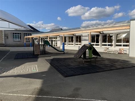 École Primaire De Cléré Les Pins