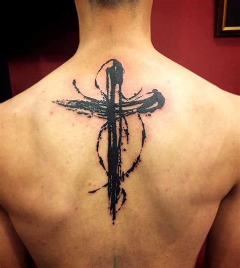 Ideas De Tatuajes De Cruces De Hombre Mujer Fotos Significado