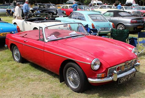 Gnc E Mgb Roadster Nivek Old Gold Flickr