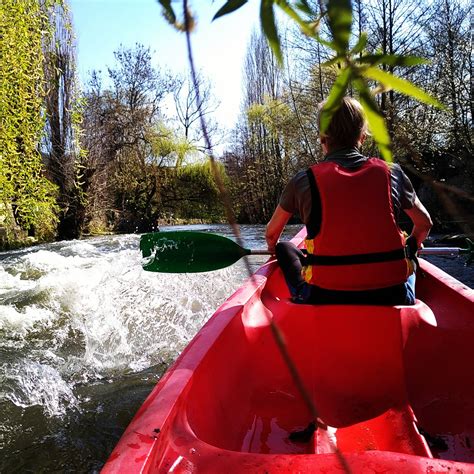 La beauté rustique de Normandie à explorer en randonnée canoë Les