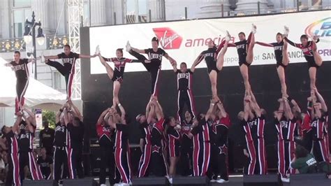 Cheer Sf 2011 San Francisco Pride Celebration Main Stage On Sunday