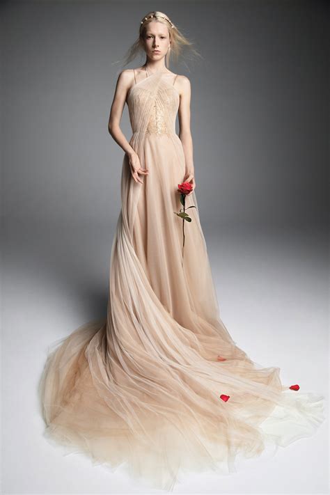 23 Unconventional Wedding Dresses That Are Pure Eye Candy | Who What Wear