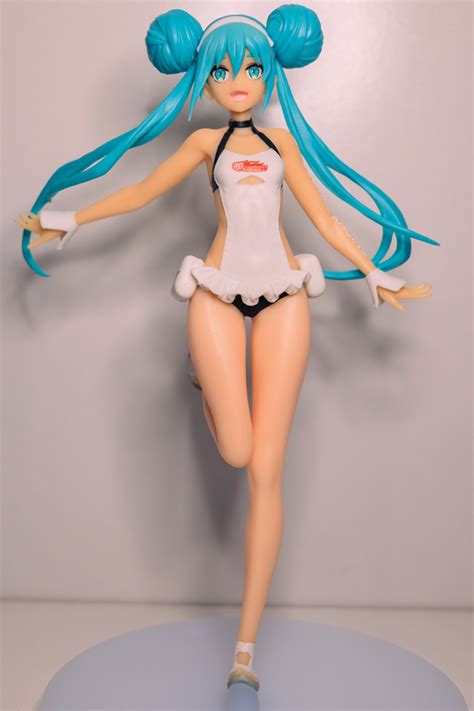 【3 5】初音ミクレーシングver レーシングミク2022 Tropical Maid Ver バンプレスト 個人的フィギュアレビュー Co Fig