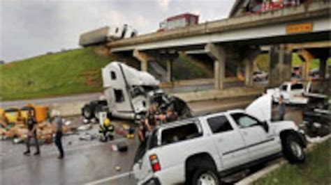 Panhandle Town Tornado 3 Dead Over 75 Injured Widespread Damage In Texas World News