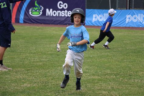 Youth Baseball Clinics
