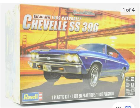 Revell Chevy Chevelle Ss Scale Plastic Model Car Kit