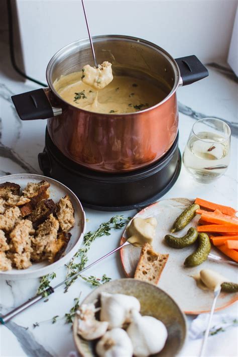 15 AMAZING Fondue Recipes For The Ultimate Evening In The Cards We Drew