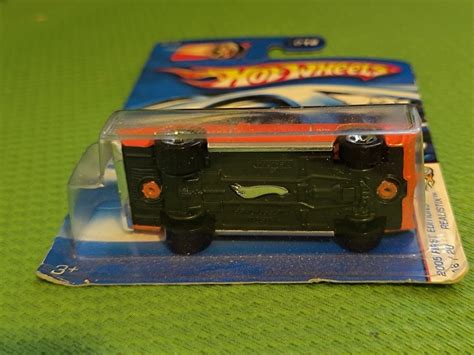 New Pontiac Gto First Editions Realistix Hot Wheels Hotwheels