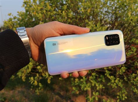 Xiaomi Mi 10 Lite Zoom Edition ufficiale: cosa cambia?...