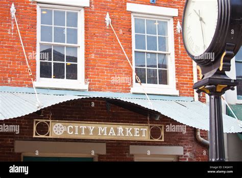 City Market, Savannah, Georgia Stock Photo - Alamy