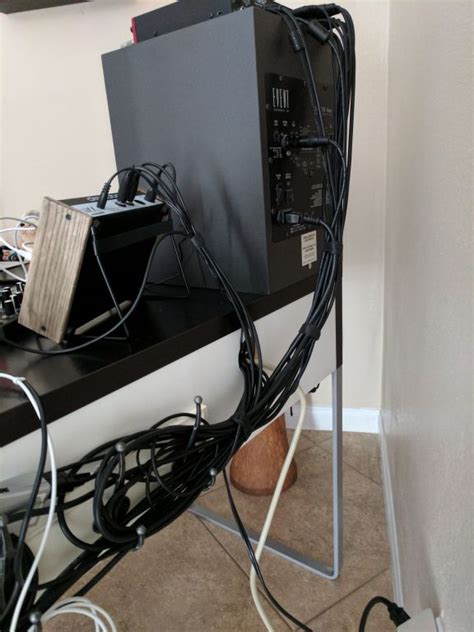 The 5 Step Guide To Perfect Desk Cable Management Voltcave Atelier