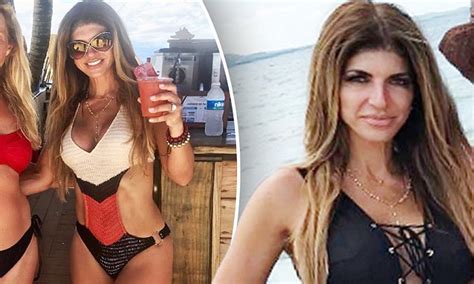 Teresa Giudice Shares Swimsuit Pics From Puerto Rico Daily Mail Online