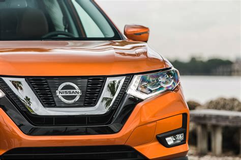 Nissan reveals the 2017 Rogue model