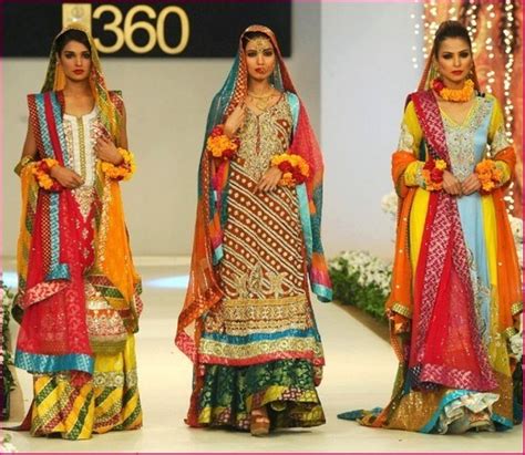 Latest Bridal Mehndi Dresses Collection