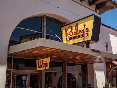 Amid Rubys Diner Closures Fans Look To San Clemente Location San