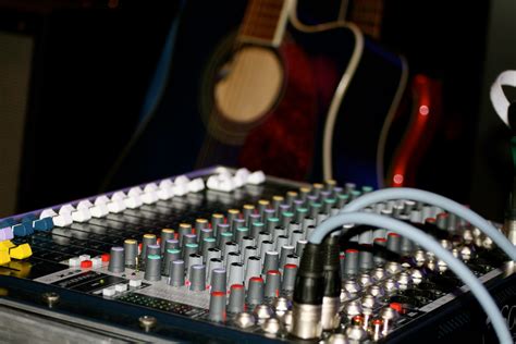 Images Gratuites Bureau La Musique Manette Guitare Mixer Du Son