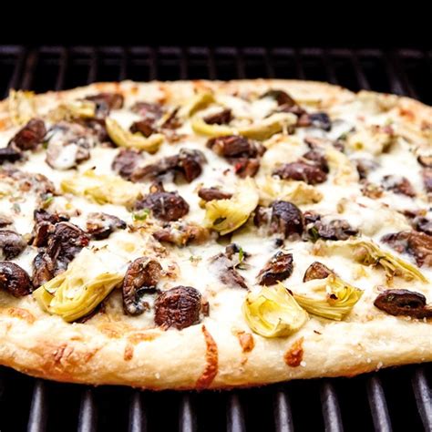 The Thrill Of The Grill 3 Grilled Pizza Recipes Hallmark Canada