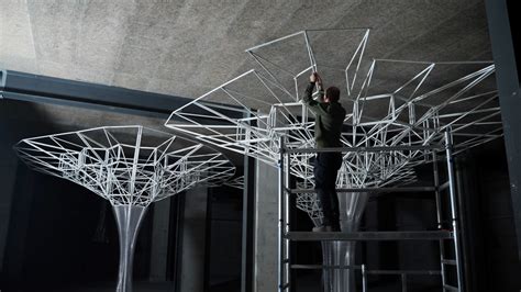 Prōtóplasto - an ultra lightweight plastic media installation - dbt