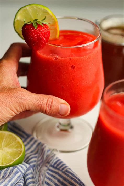 Strawberry Daiquiri Mocktails Suebee Homemaker