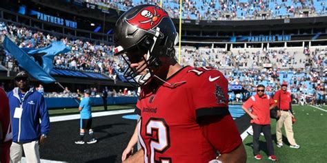 Tom Brady, Buccaneers embarrassed by Panthers in shocking loss | Fox News