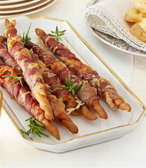 Prosciutto Wrapped Breadsticks Recipe