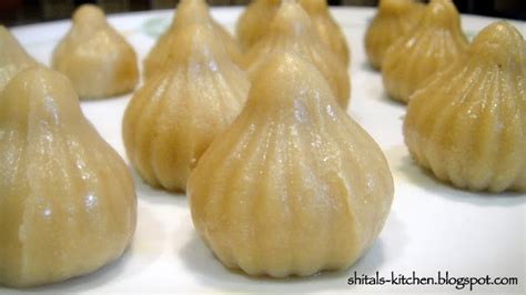 Shital's-Kitchen: Kaju Modak