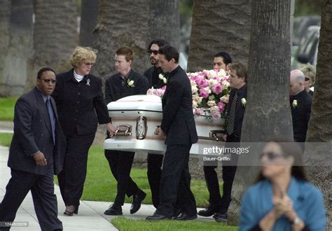 Keanu Reeves And Jennifer Syme Funeral