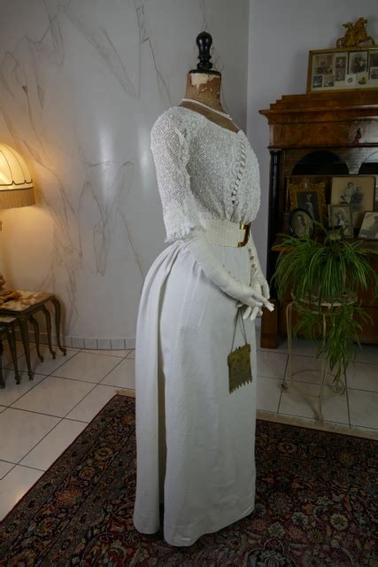 White Irish Crochet Blouse Ca Antique Gown