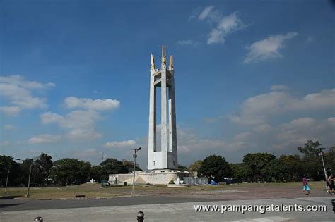 Quezon Memorial Shrine Monument At Daytime In Quezon Memorial Circle