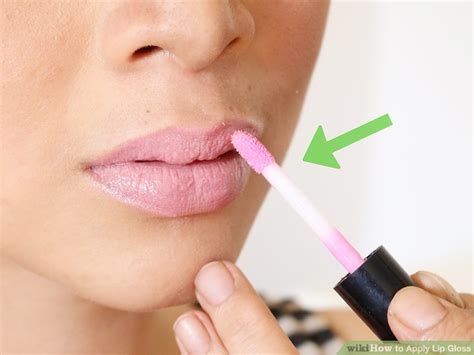 How To Apply Lip Gloss Steps With Pictures Wikihow