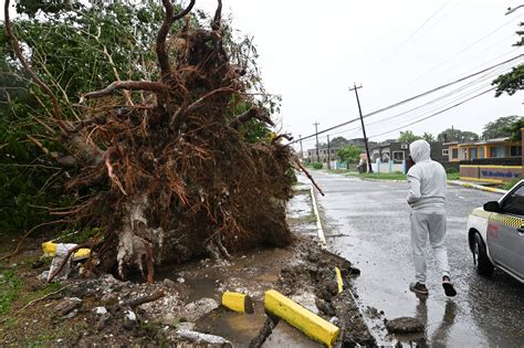 ‘Catastrophic’ Hurricane Hits Jamaica as Risk of Climate Change-Fueled ...