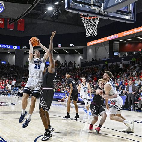 Liberty Mens Basketball Season Photo Gallery A Sea Of Red